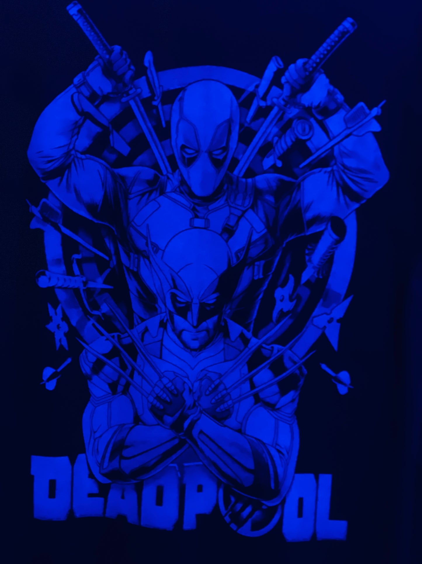 Wolverine Iconic Yellow Suit Vibrant Neón T-Shirt (Front & Back Print)