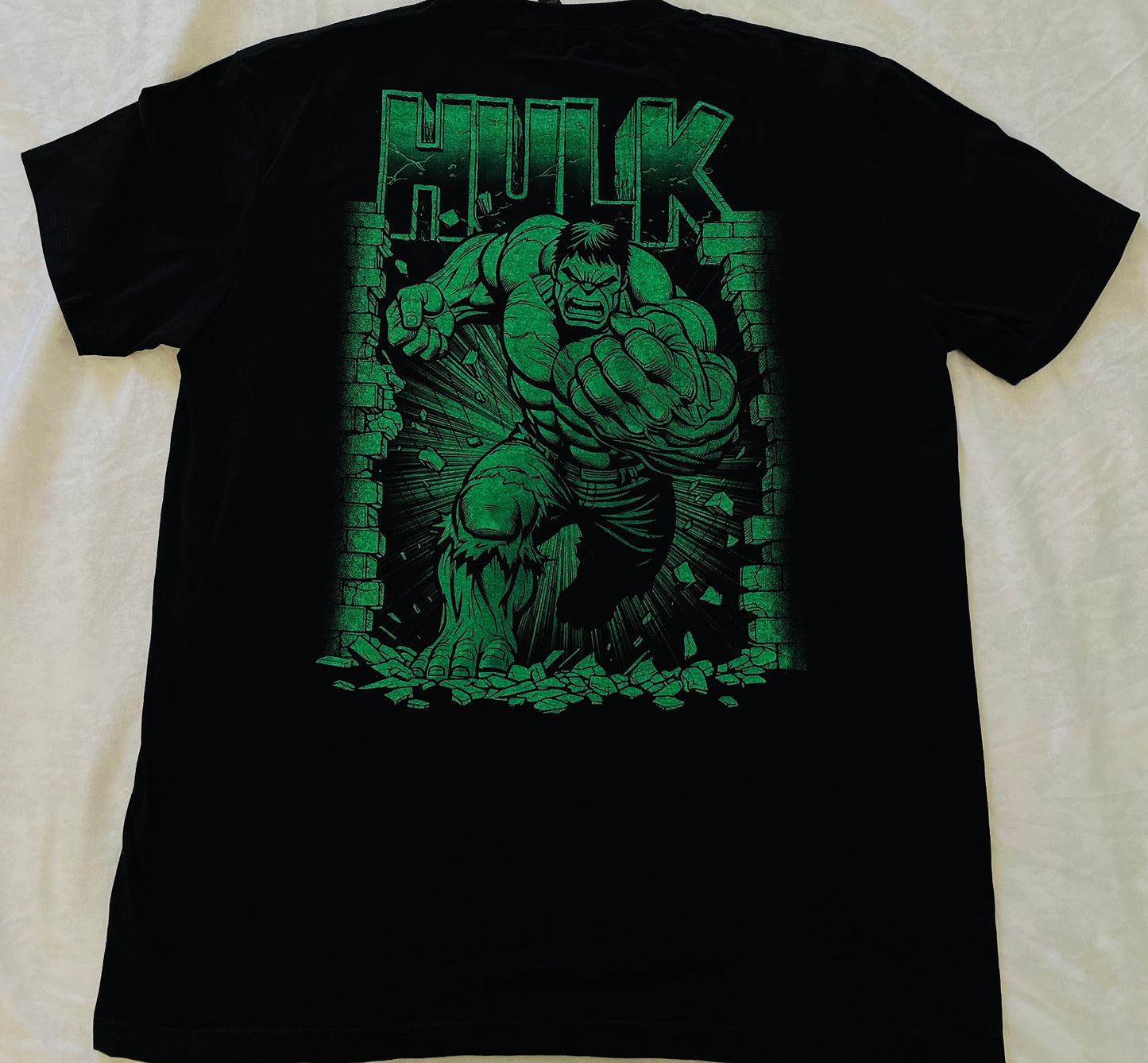 Incredible Hulk Wrath Mode Vibrant Neón T-Shirt (Front & Back Print)