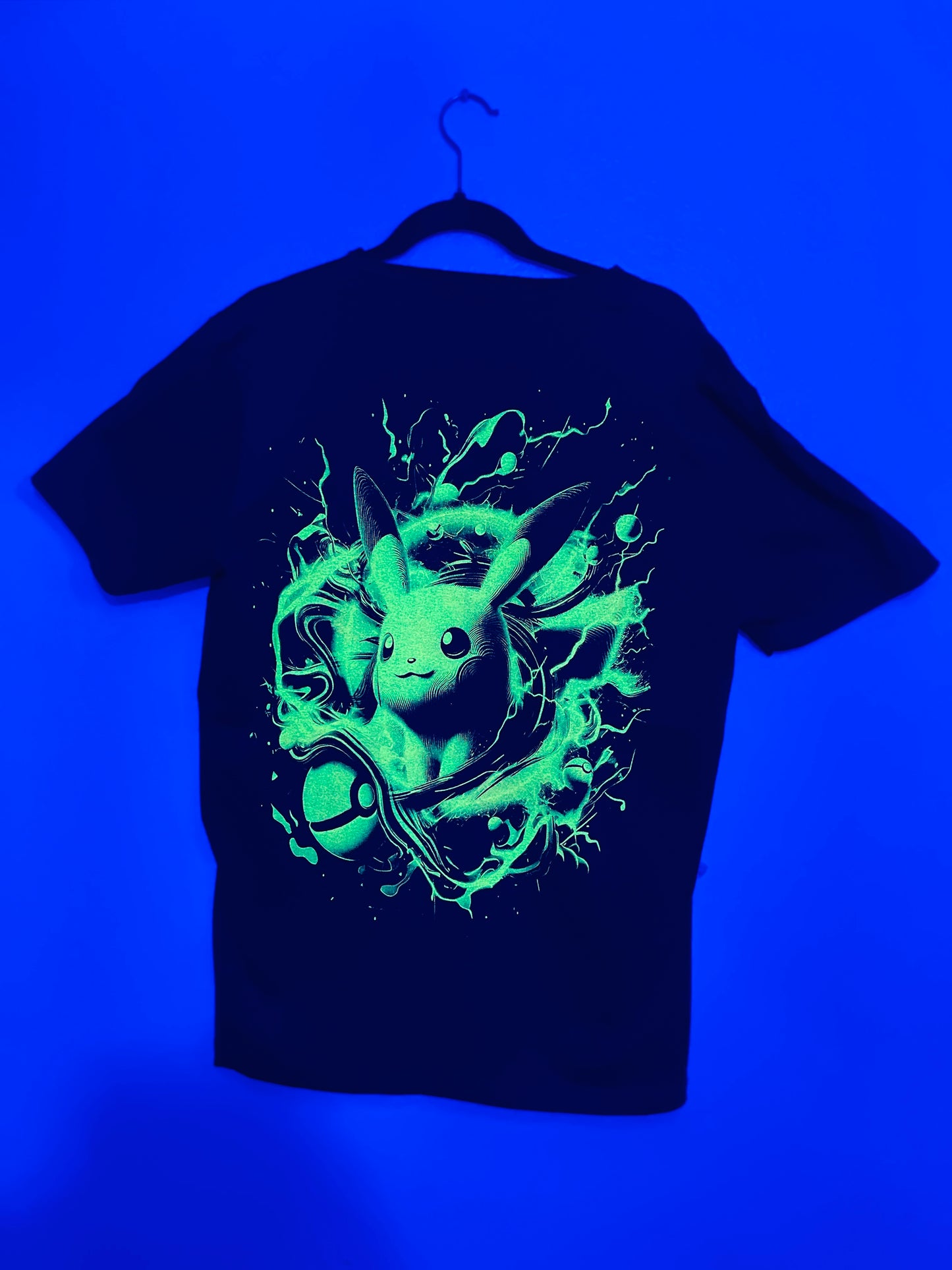 Thiccc Pikachu w/Pokeball Vibrant Neón T-Shirt (Front & Back Print)