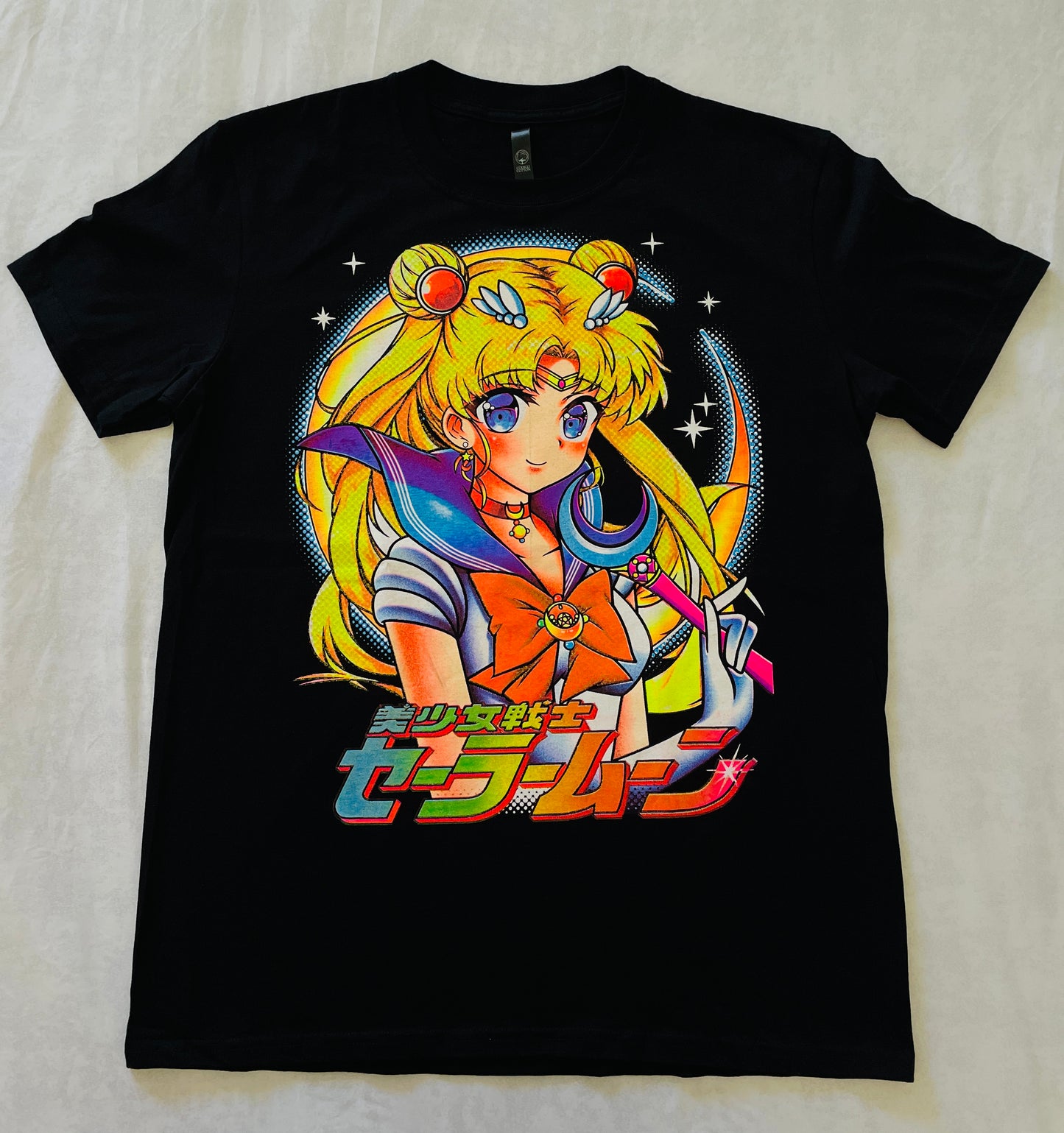 Sailor Moon Retro Vibrant Neón T-Shirt (Front & Back Print)