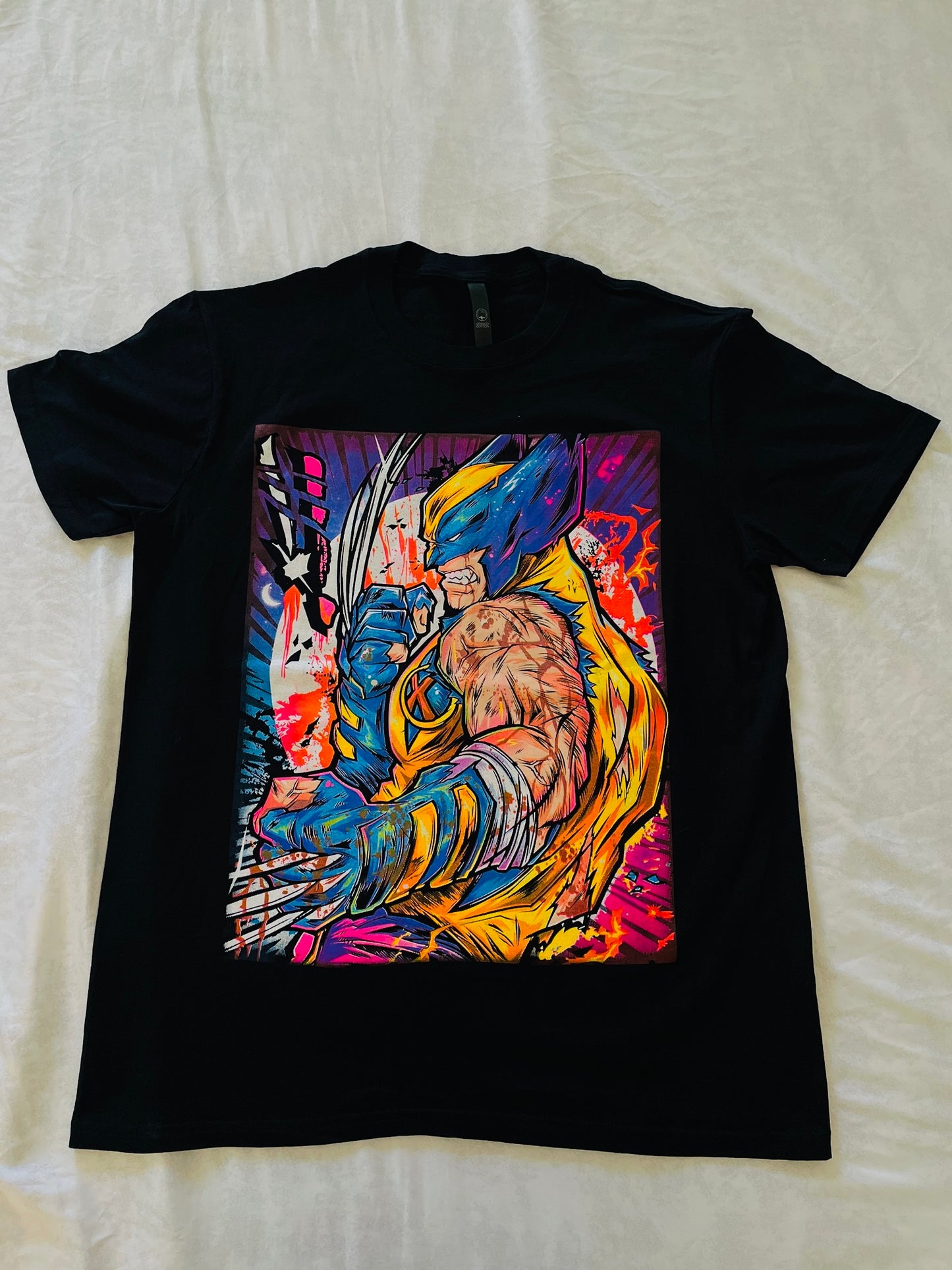 Wolverine Iconic Yellow Suit Vibrant Neón T-Shirt (Front & Back Print)