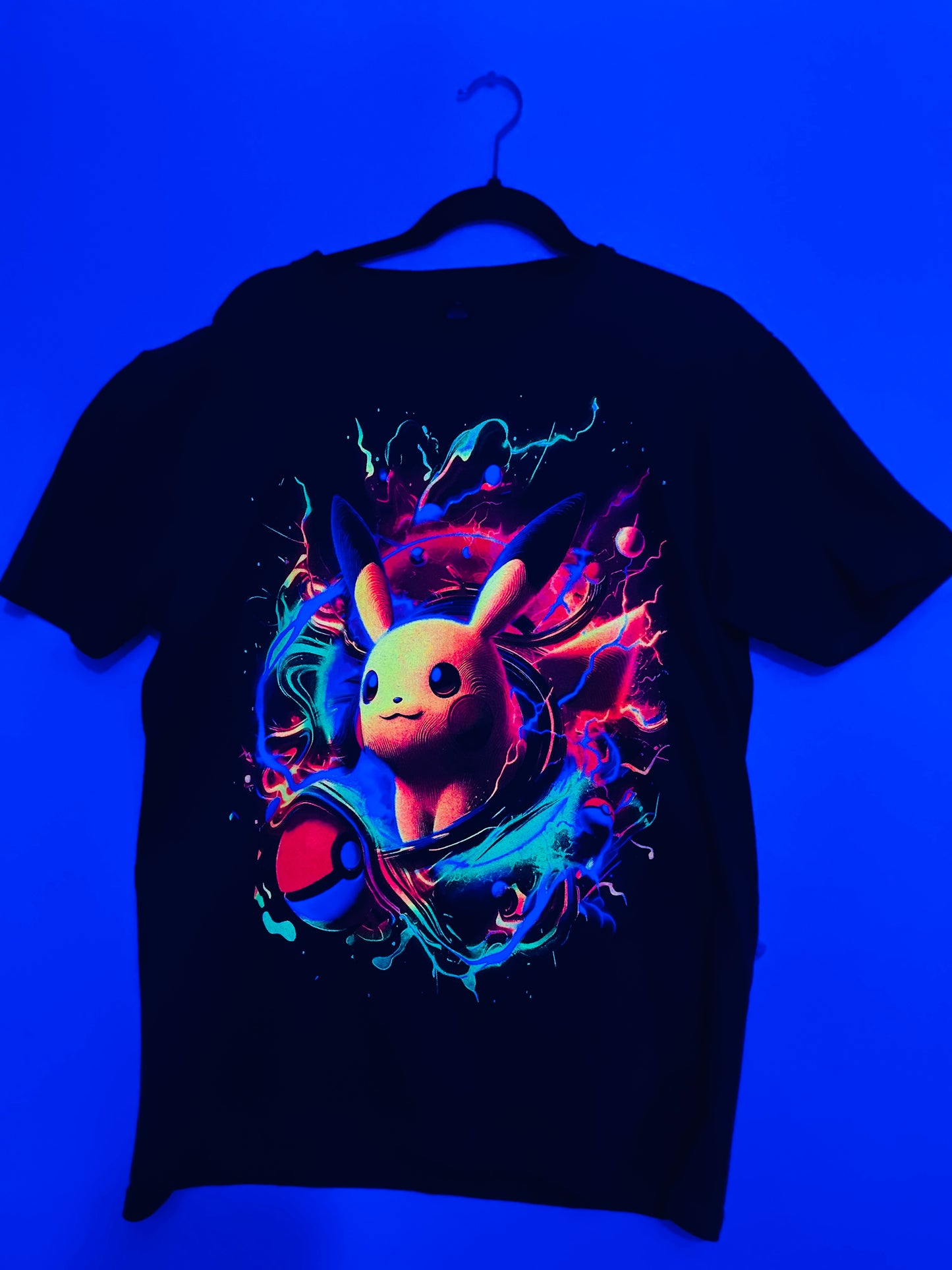 Thiccc Pikachu w/Pokeball Vibrant Neón T-Shirt (Front & Back Print)