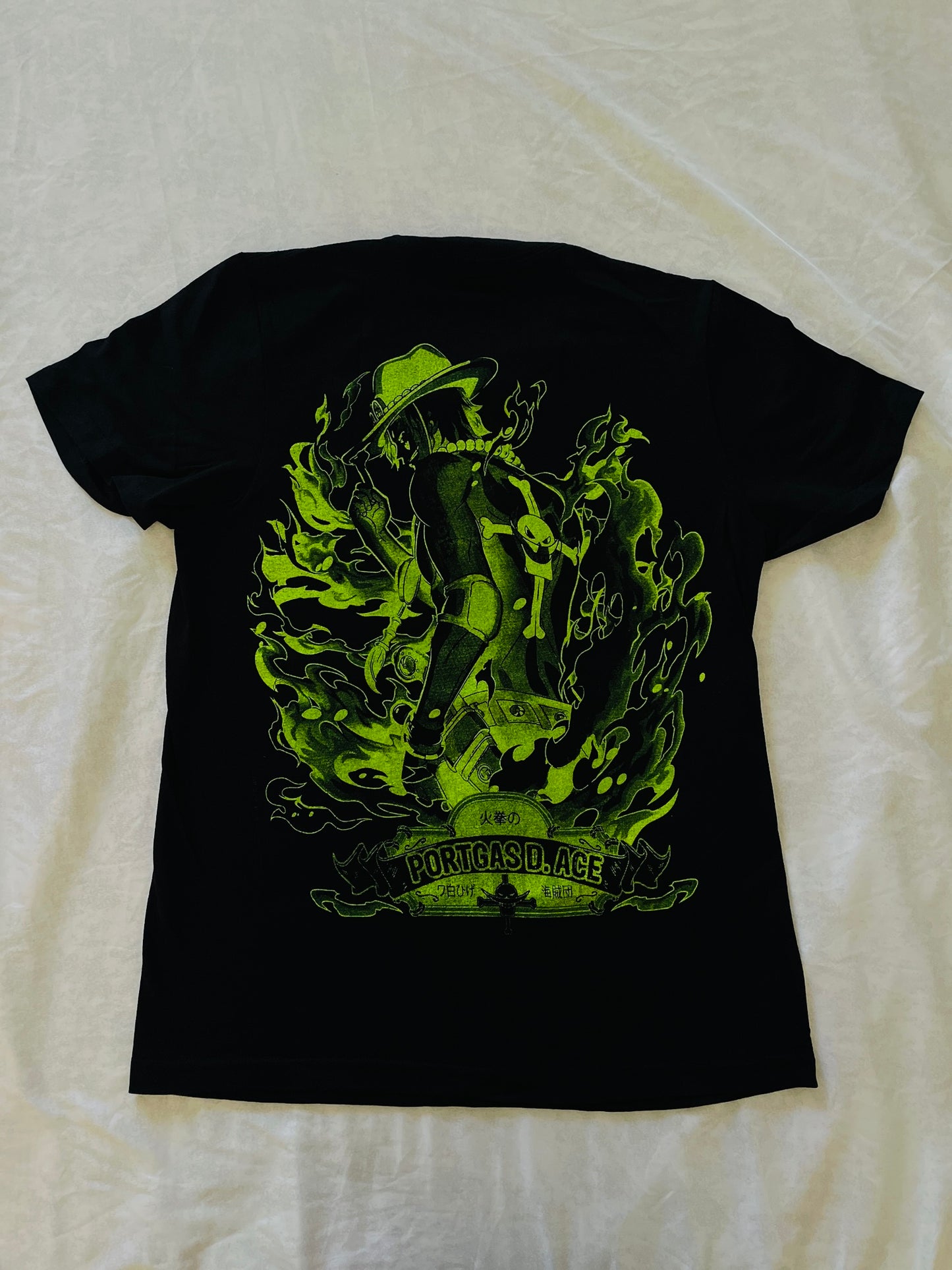 Fire Fist Ace One Piece Vibrant Neón T-Shirt (Front & Back Print)